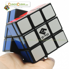 Cubo Rubik C4U 3x3x4 en Cubo Base Negra